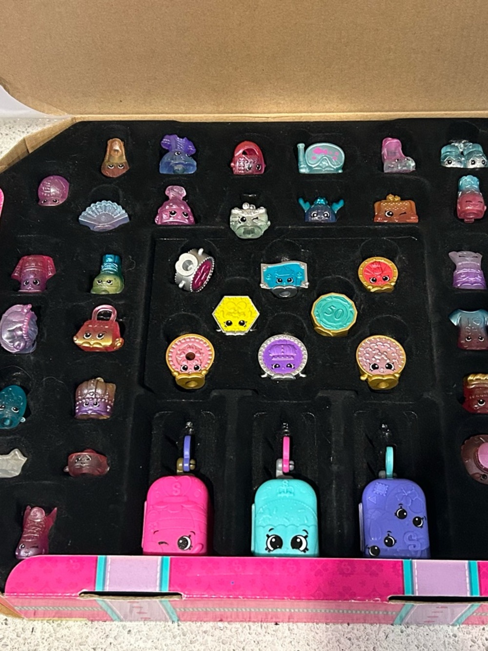 Shopkins Lost Luggage 40 Pack Set